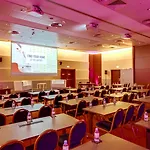 Mercure Paris Cdg Airport & Convention 4* Roissy-en-France
