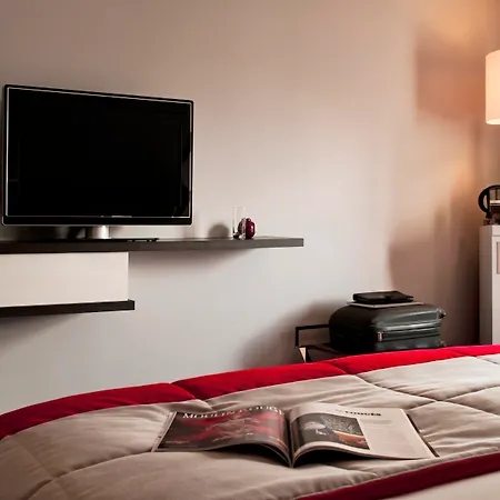 Mercure Paris Cdg Airport & Convention 4*