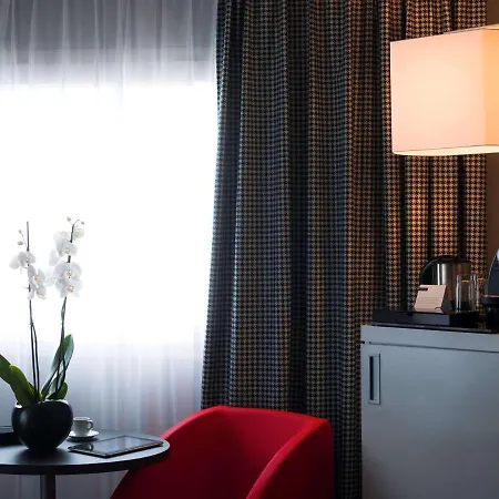 Hotel Mercure Paris Cdg Airport & Convention 4*