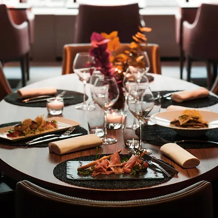 Mercure Paris Cdg Airport & Convention 4*