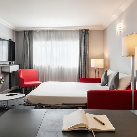 Hotel Mercure Paris Cdg Airport & Convention 4*