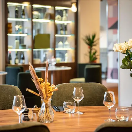 Mercure Paris Cdg Airport & Convention 4* Roissy-en-France