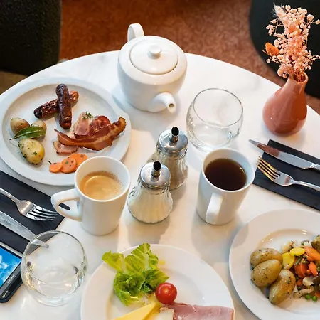 Mercure Paris Cdg Airport & Convention 4* Roissy-en-France