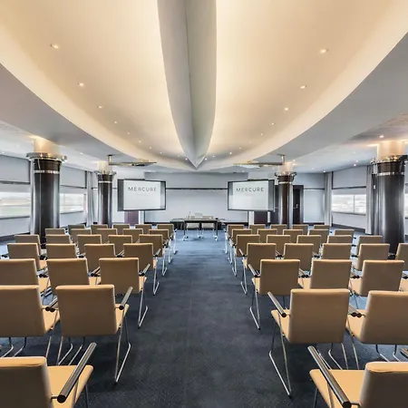 Mercure Paris Cdg Airport & Convention 4*