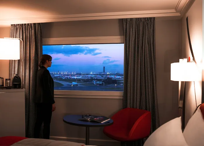 Отель Mercure Paris Cdg Airport & Convention