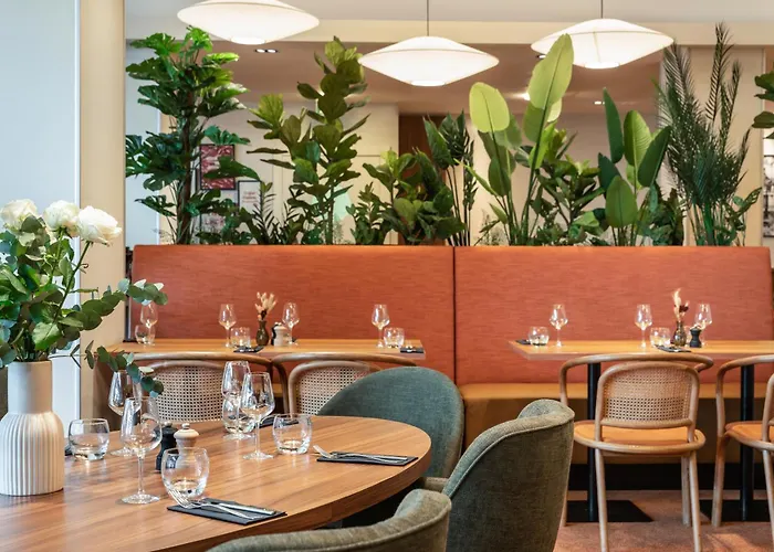 Отель Mercure Paris Cdg Airport & Convention 4*